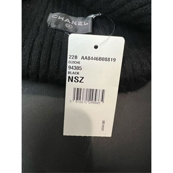 Chanel black beanie - Picture 5 of 7